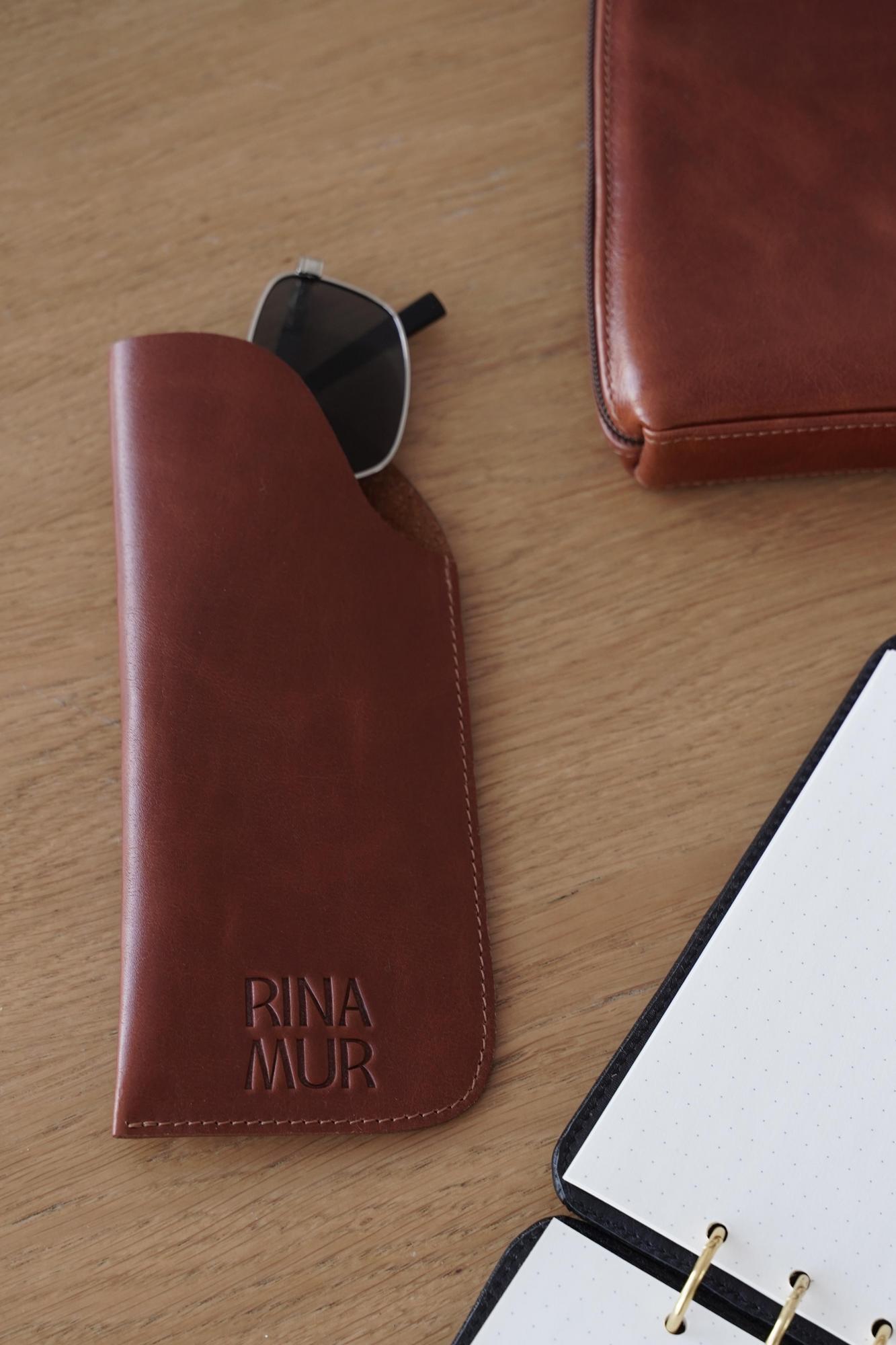 Очечник орех