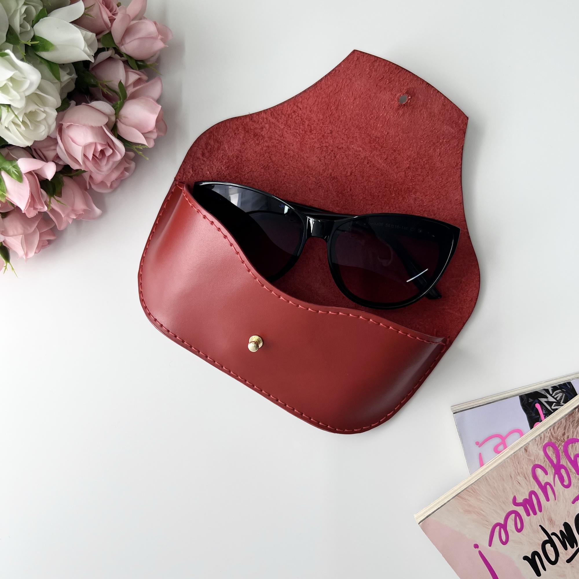 ФУТЛЯР ДЛЯ ОЧКОВ