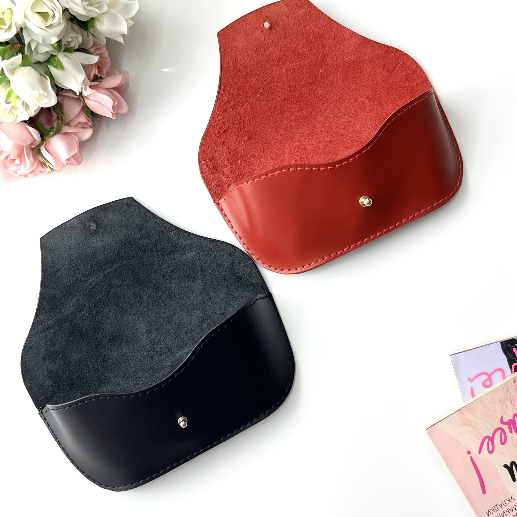 ФУТЛЯР ДЛЯ ОЧКОВ