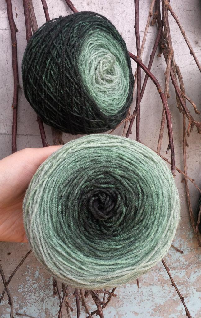 градиентный набор унисекс на  базе Regia  не подвергавшейся отбелке / шерсть superwash / полиамид "Ветивер "   420 м/100гр градиентный набор унисекс на  базе Regia  не подвергавшейся отбелке / шерсть