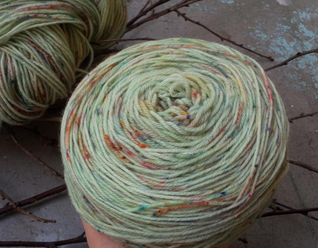 sock 240m / 800 руб /100 гр / 70 % шерсть superwash, 30 % Полиамид " Луговые"