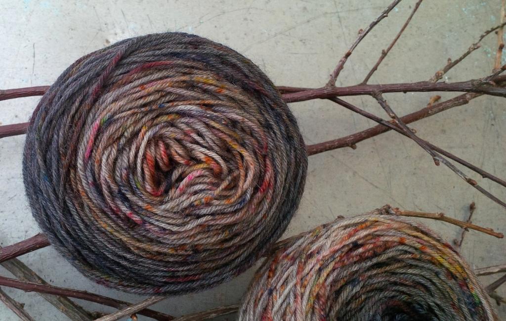 Super wool sock градиентный набор +мини моток для пятки "Страшные Сказки с крапушками" 87 гр ; 420 м/100гр