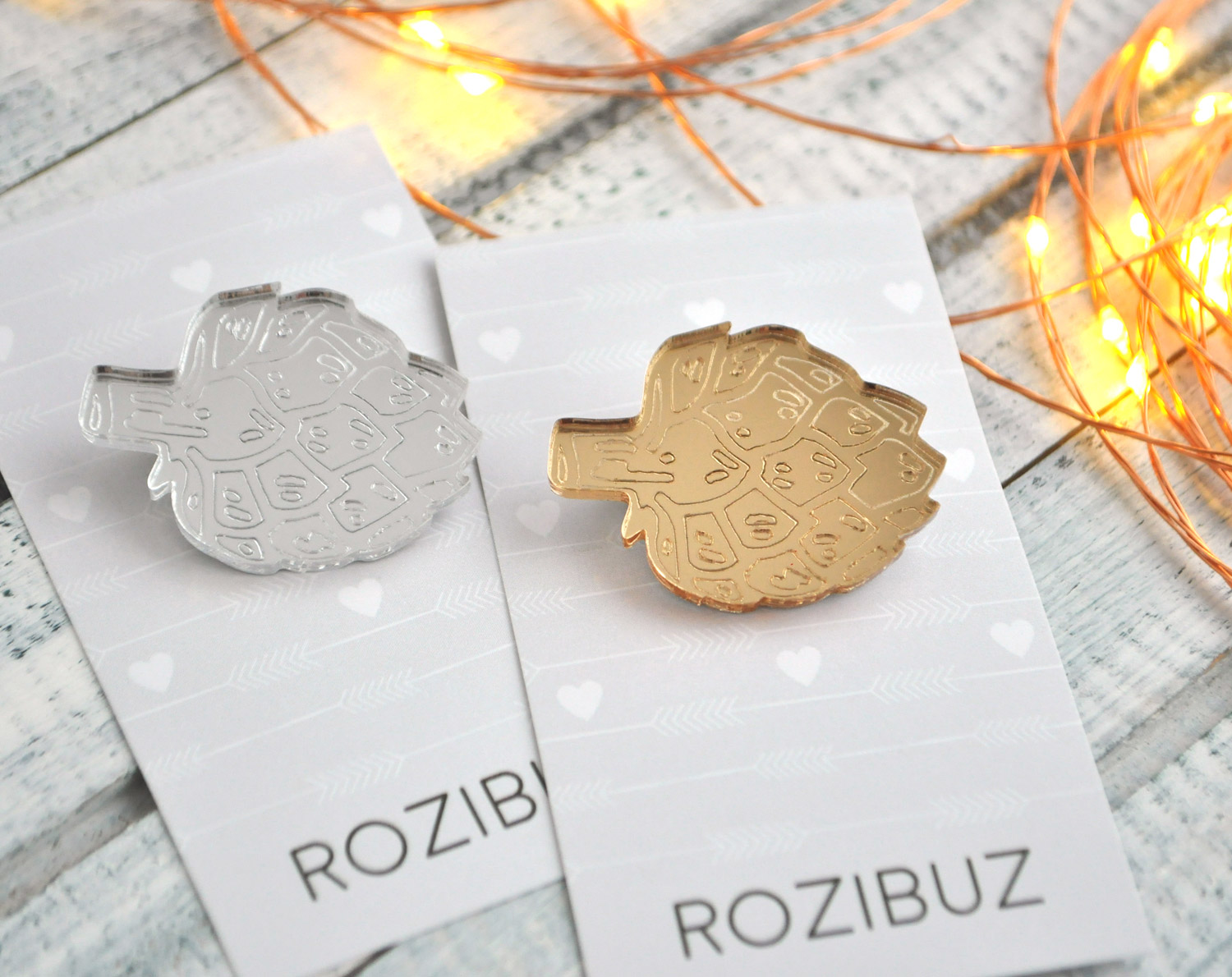 Зеркальный артишок - зеркальная брошь