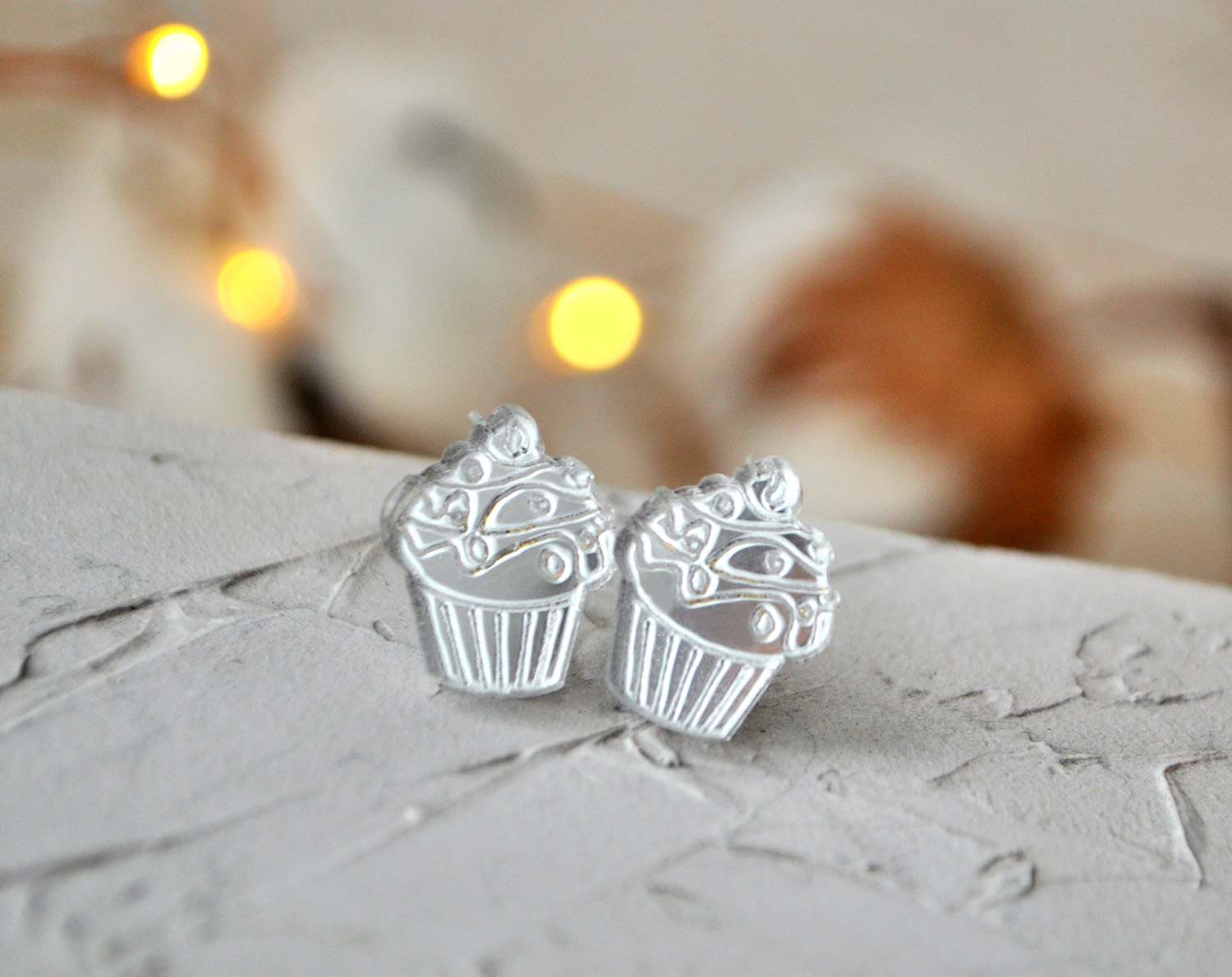 Зеркальные пирожные - серьги-гвоздики зеркальные