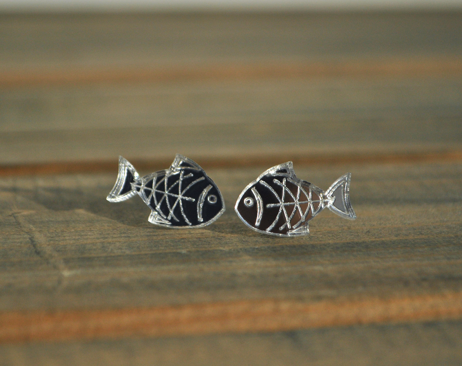 Зеркальные рыбки - серьги-гвоздики зеркальные