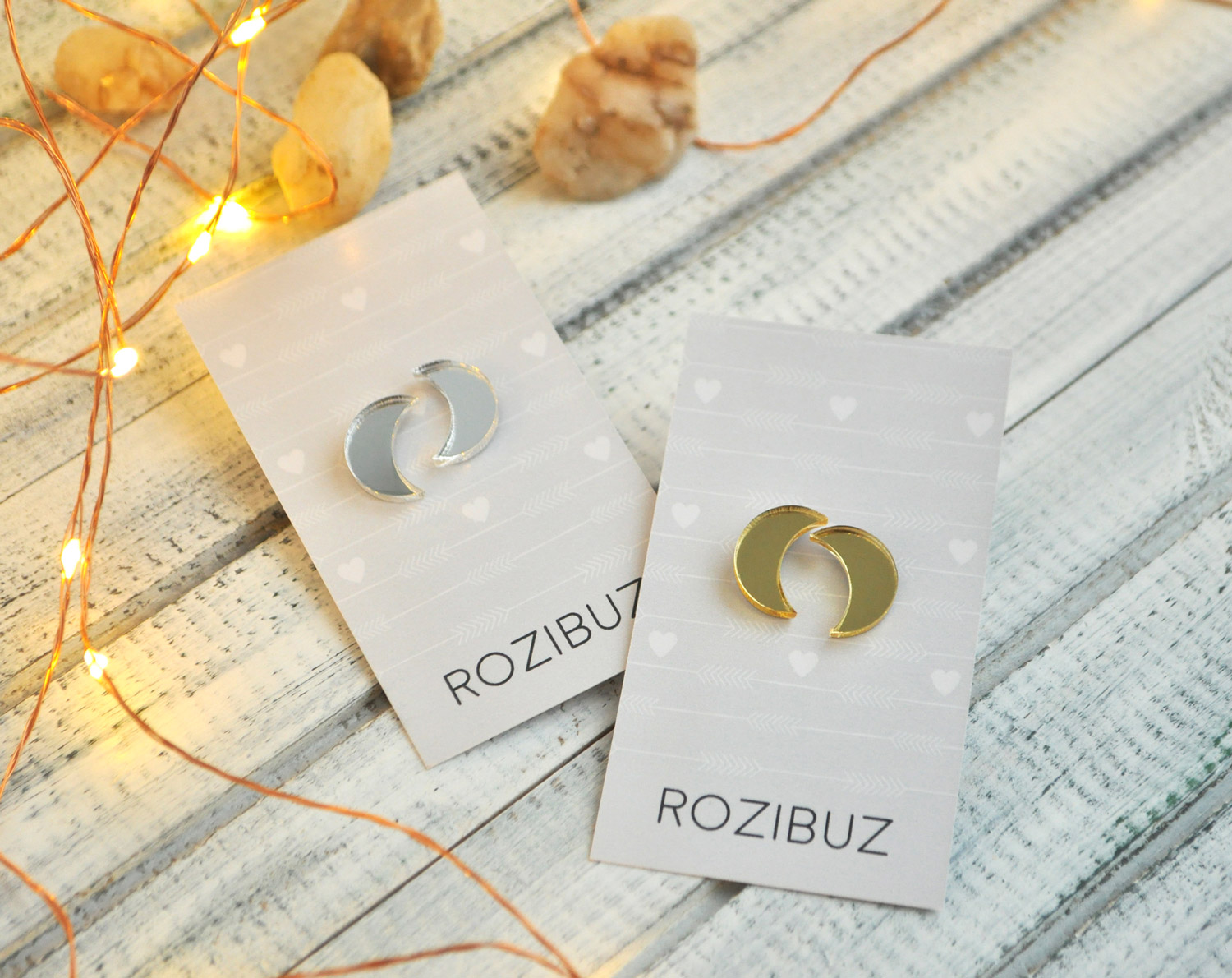 Два месяца  - серьги-гвоздики зеркальные