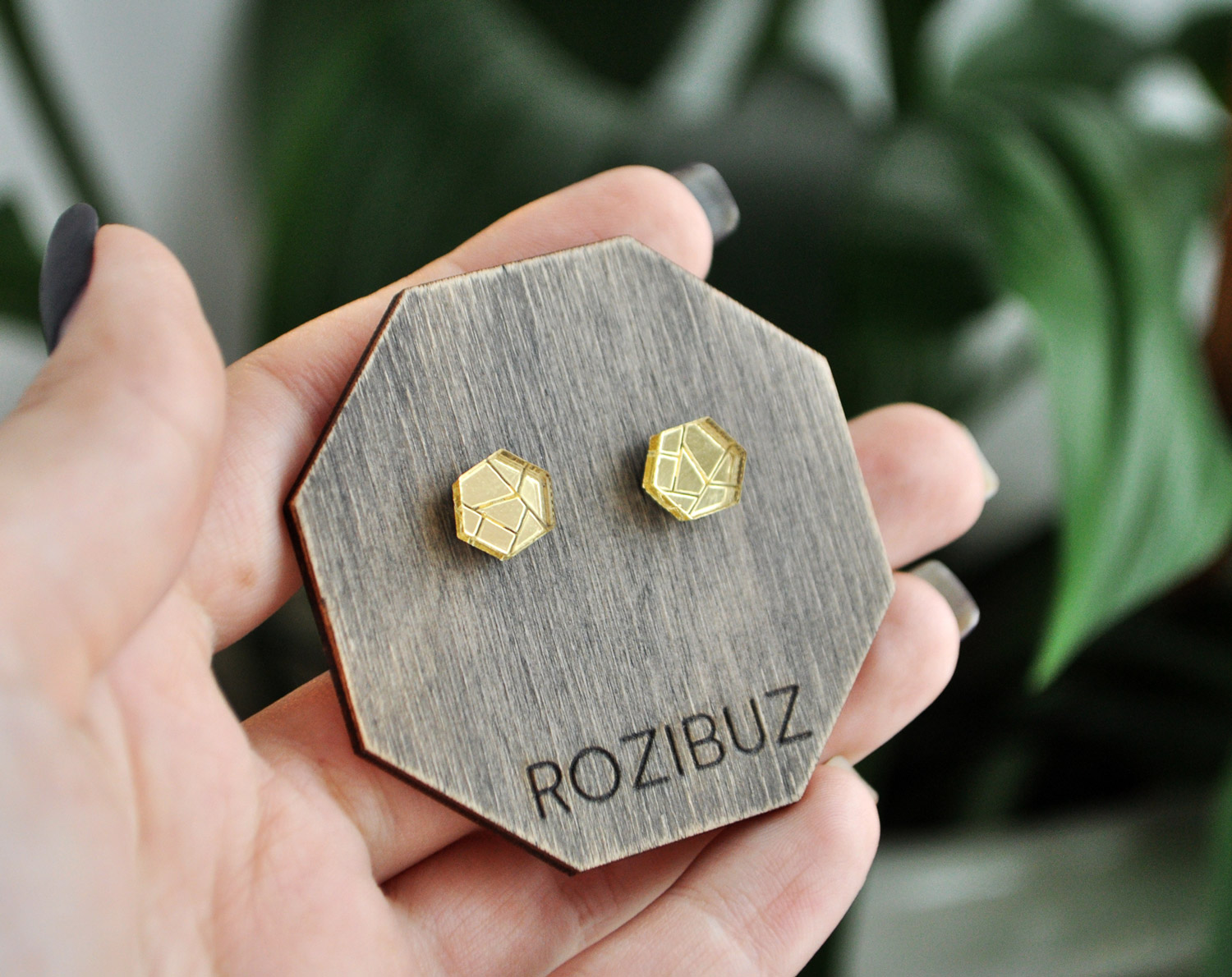 Зеркальные шестиугольники граненые - серьги-гвоздики зеркальные