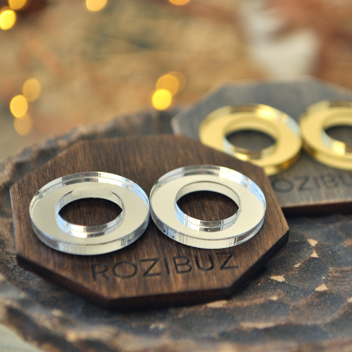 Большой бублик - серьги-гвоздики зеркальные