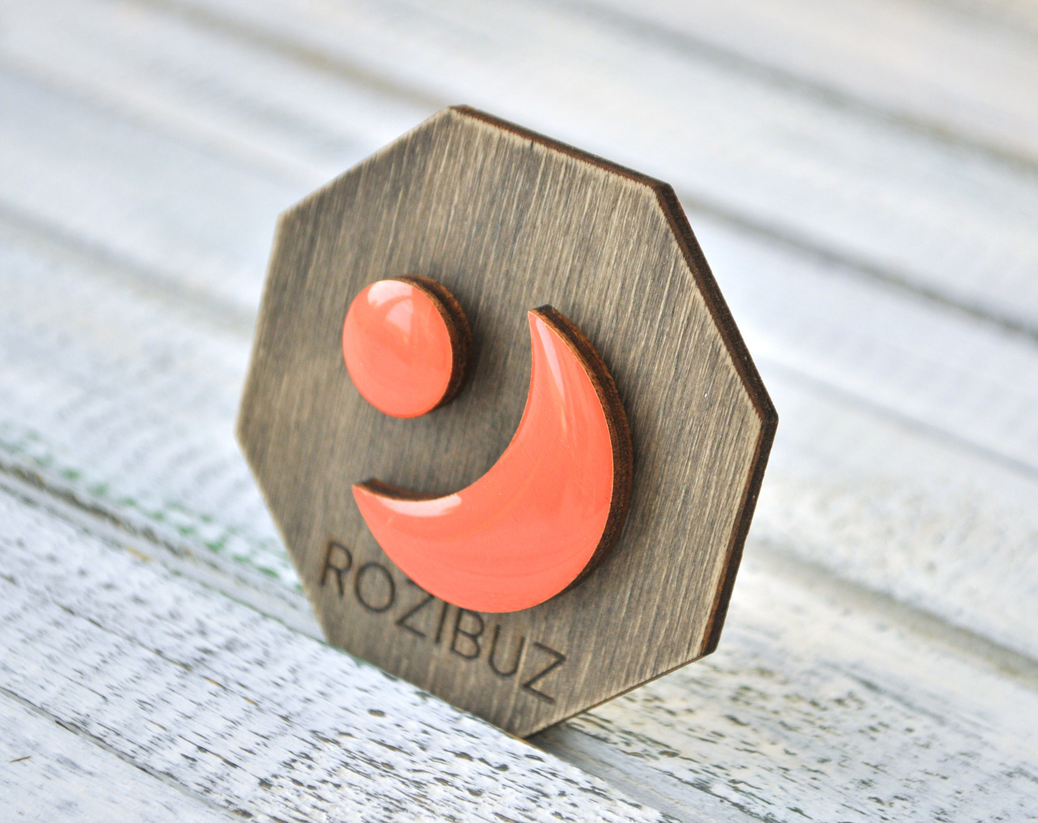 точка с луной - серьги-гвоздики разных цветов