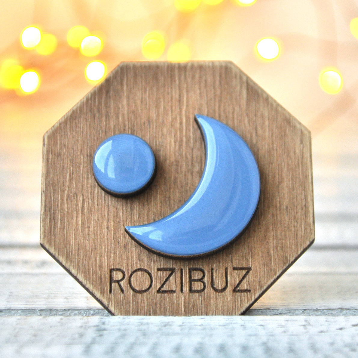 точка с луной - серьги-гвоздики разных цветов