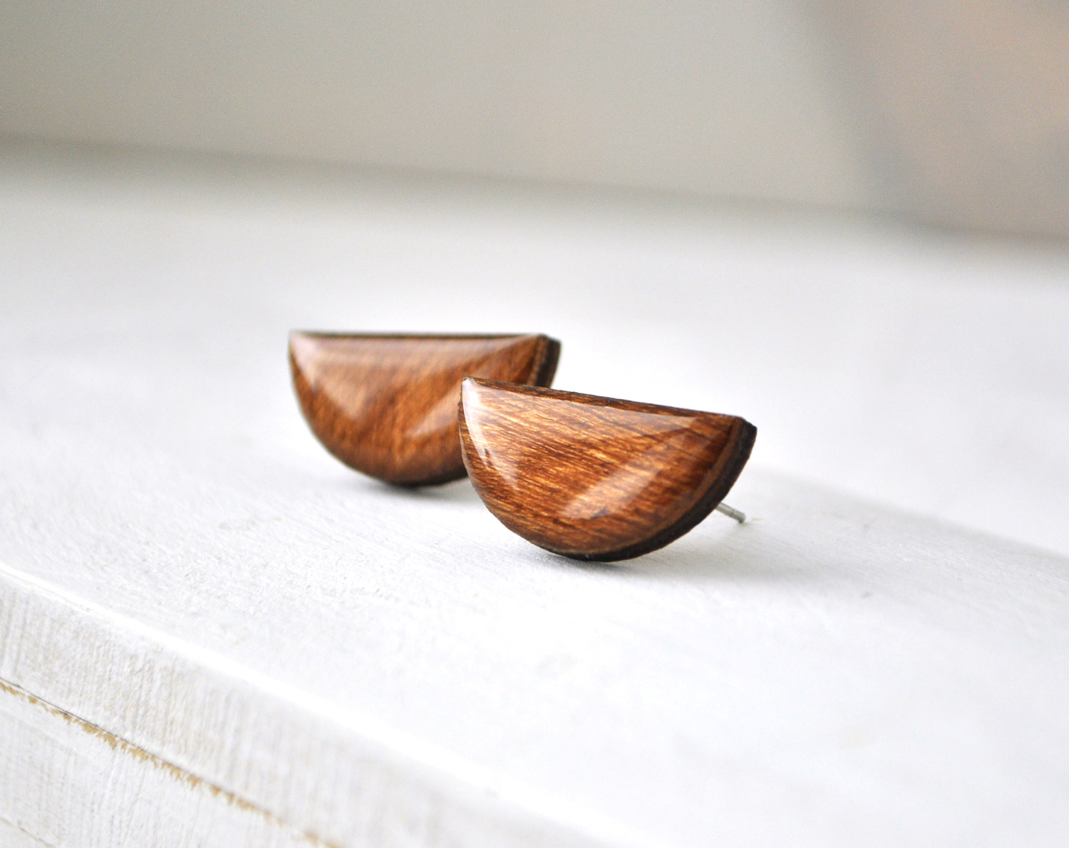 дольки - серьги-гвоздики деревянные