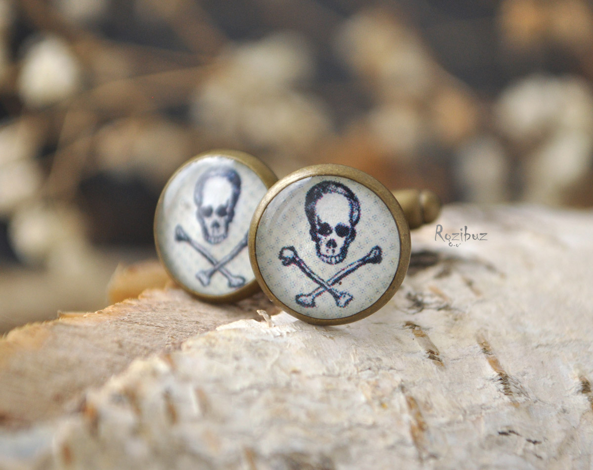 Череп и кости - запонки
