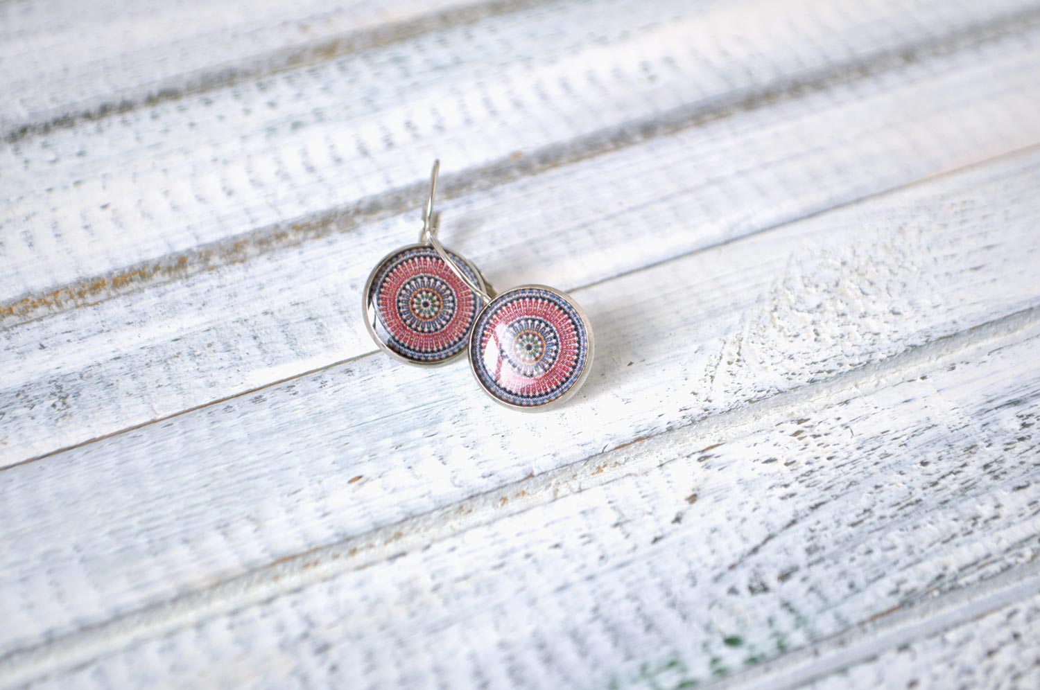Марракеш красный - серьги в металлической оправе