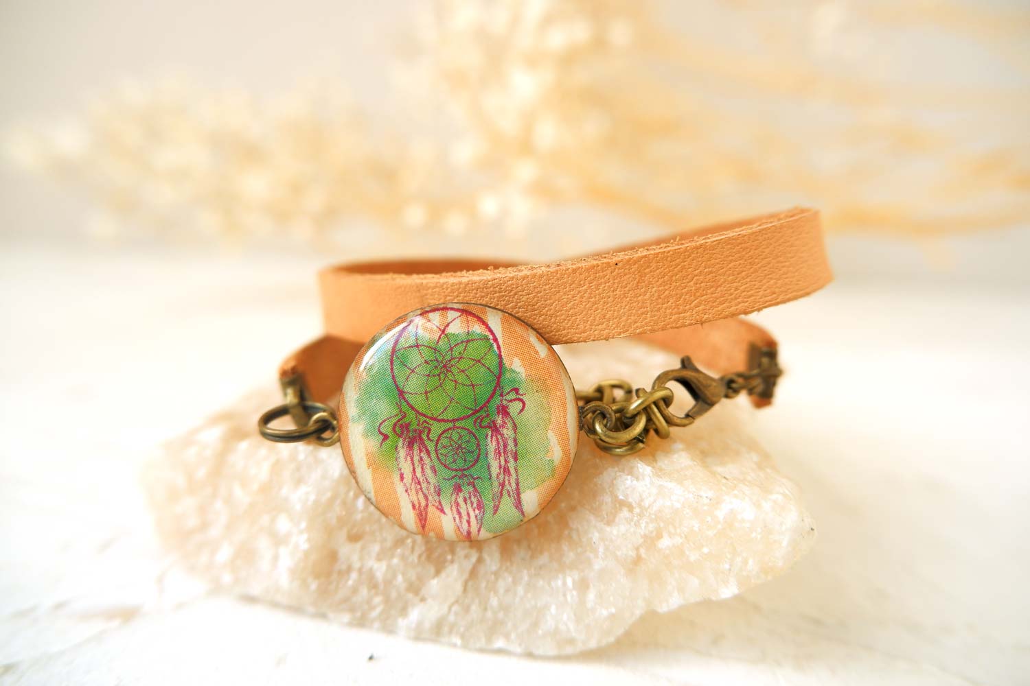 Ловец снов на зеленом - браслет в два оборота на тонком ремешке