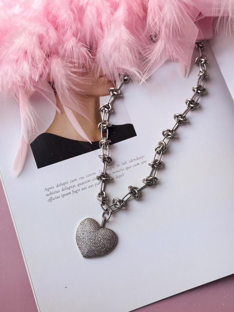 Колье с крупной подвеской из фианитов (родий)