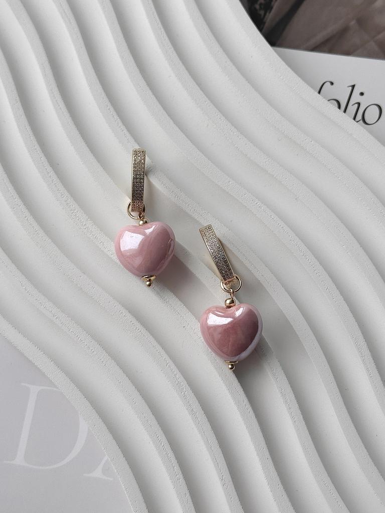 Серьги с розовыми керамическими сердечками (позолота)