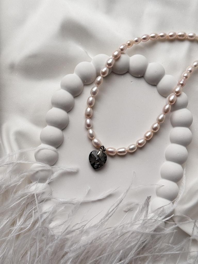 Колье Sweetheart из натурального жемчуга с сердцем Swarovski (родий)