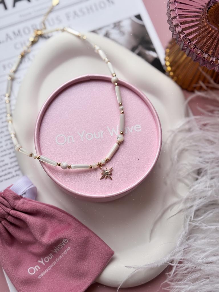 Колье Line из перламутра (позолота)