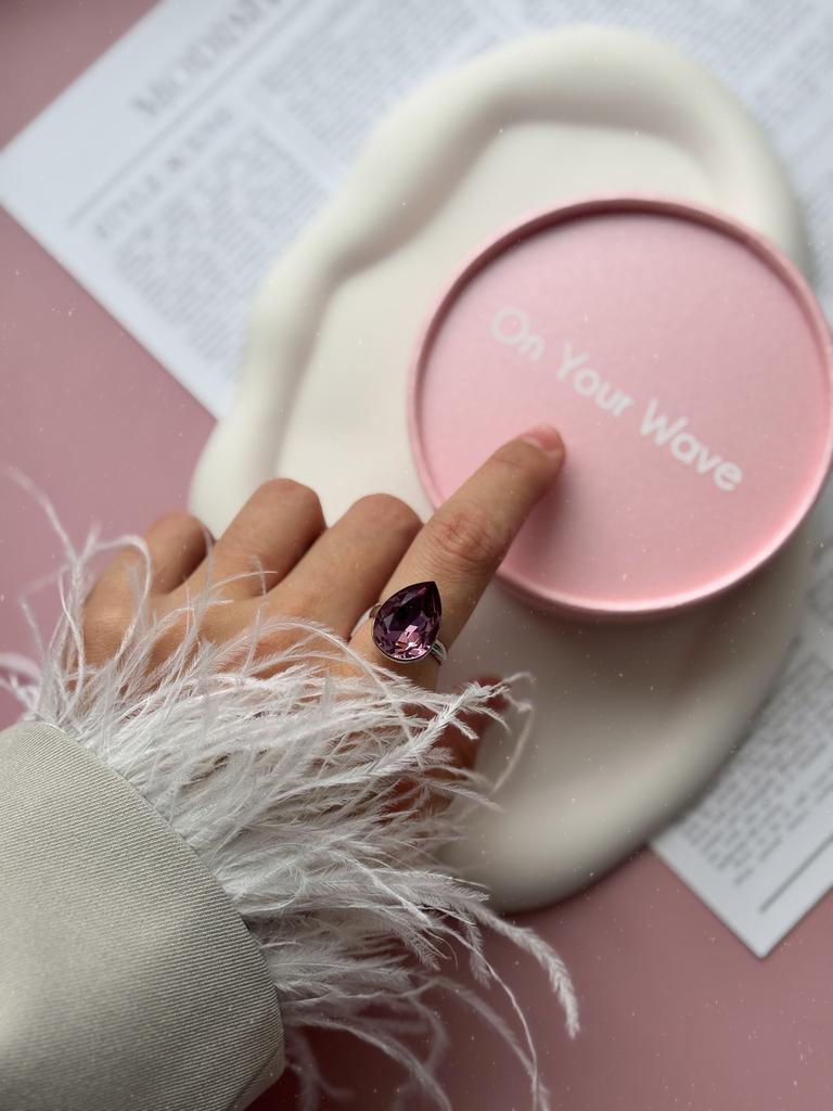 Кольцо Drop of Wine (родий)