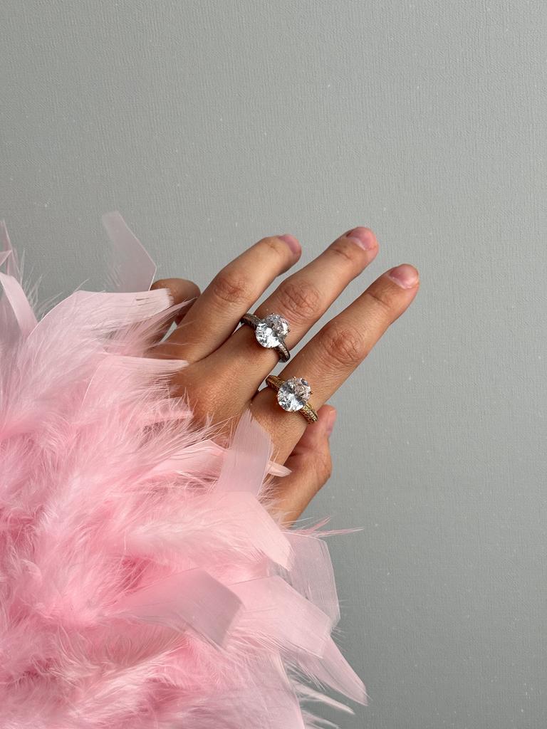 Кольцо с фианитами (родий / позолота)