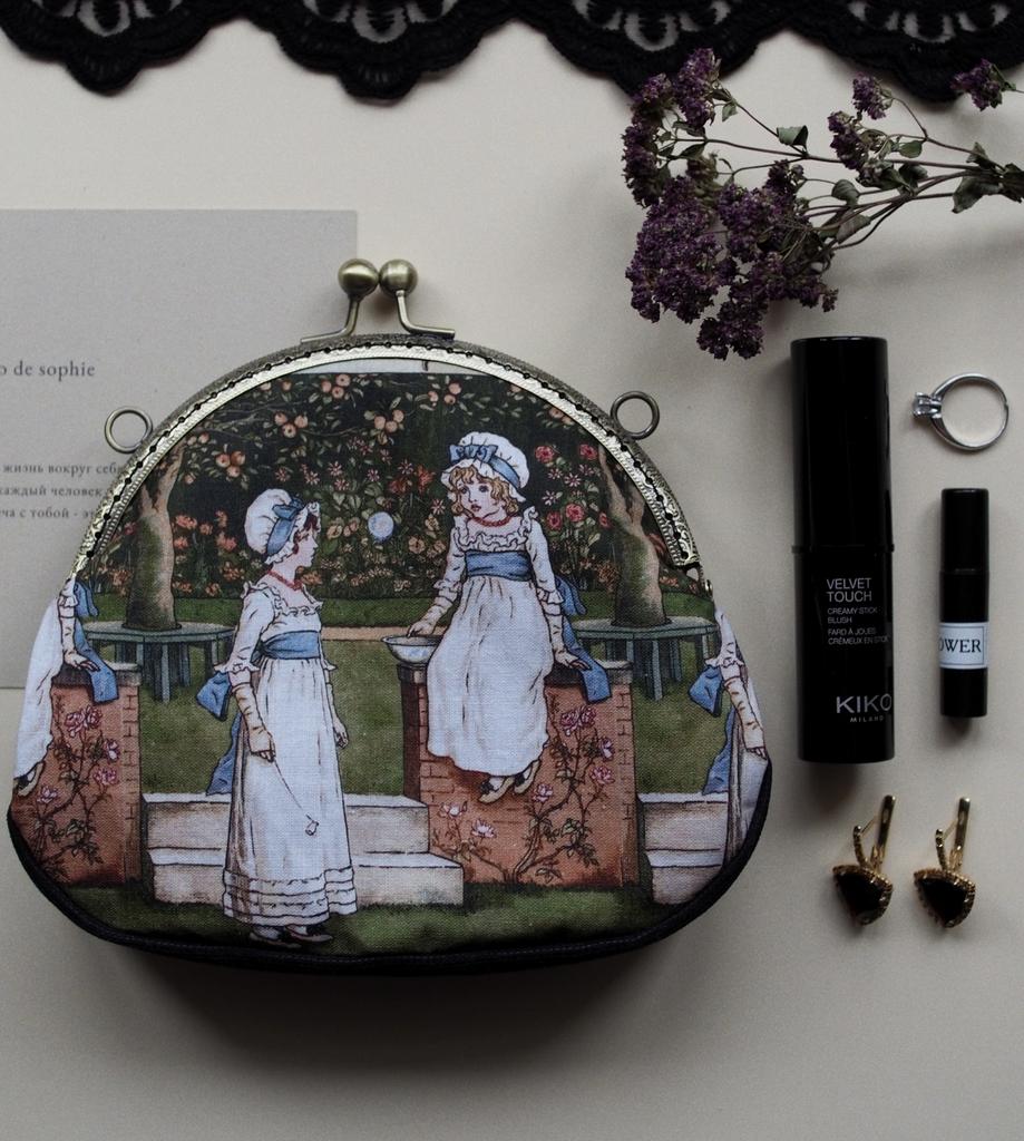 Косметичка