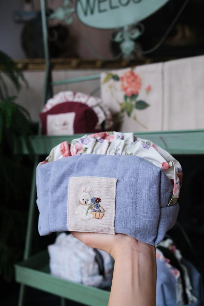 Косметичка с вышивкой