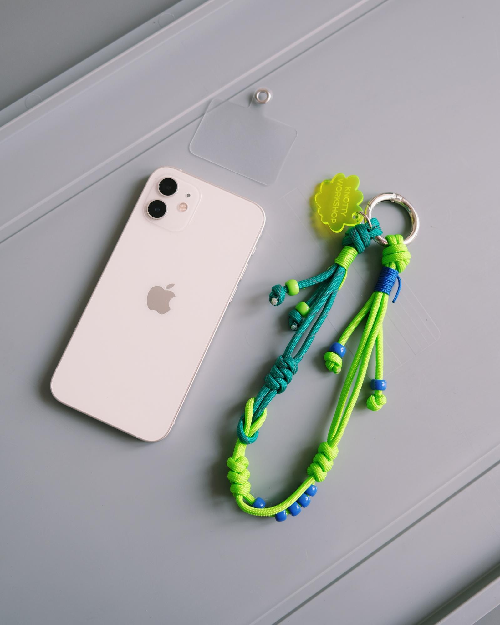 ШНУРОК ДЛЯ ТЕЛЕФОНА KNOTTY WORKSHOP PHONE CORD NEON GREEN