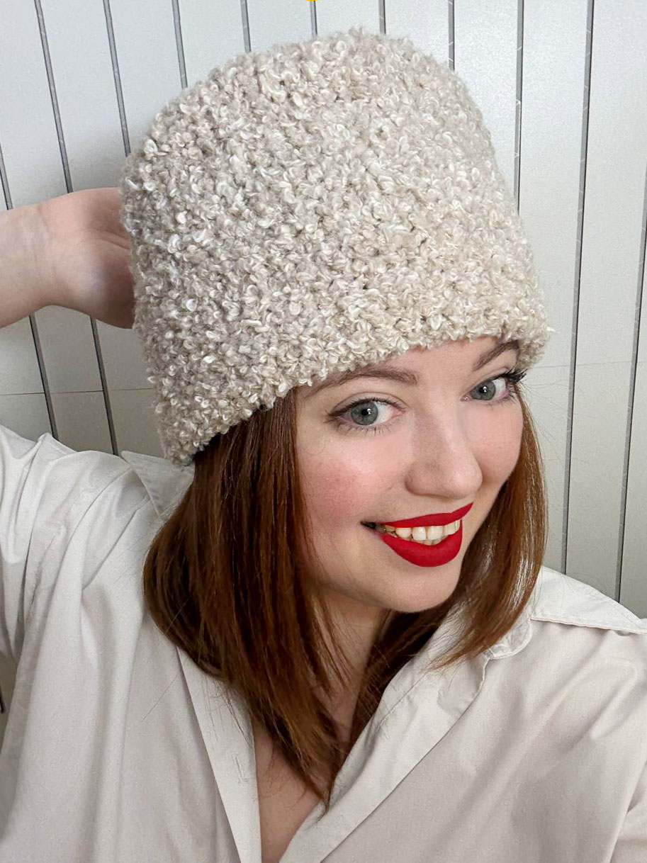 Видео мастер - класс шапка "Кубанка с пайетками"