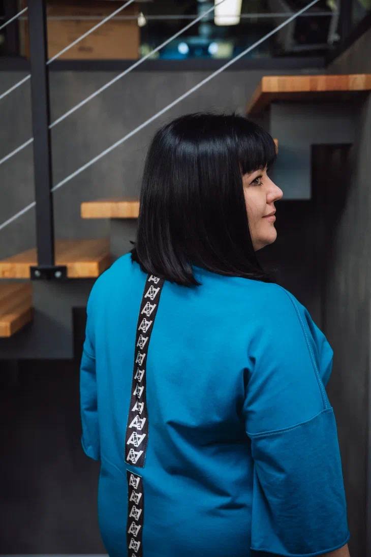 Платье-футболка оверсайз "Климт - Поцелуй"