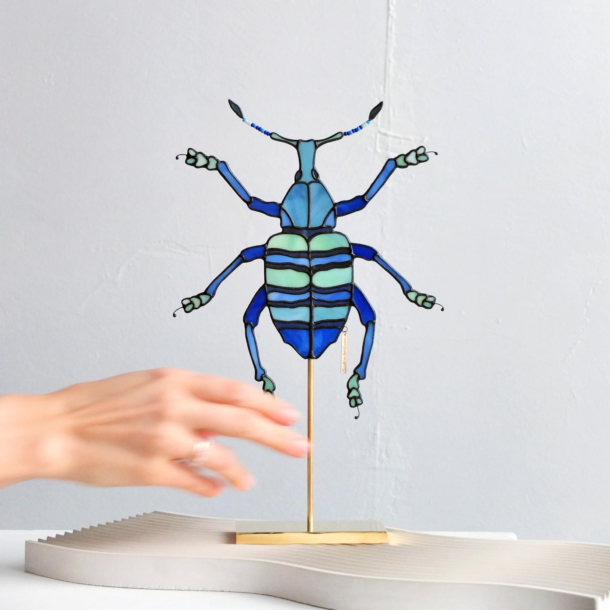 BLUE WEEVIL | Stained Glass Pattern