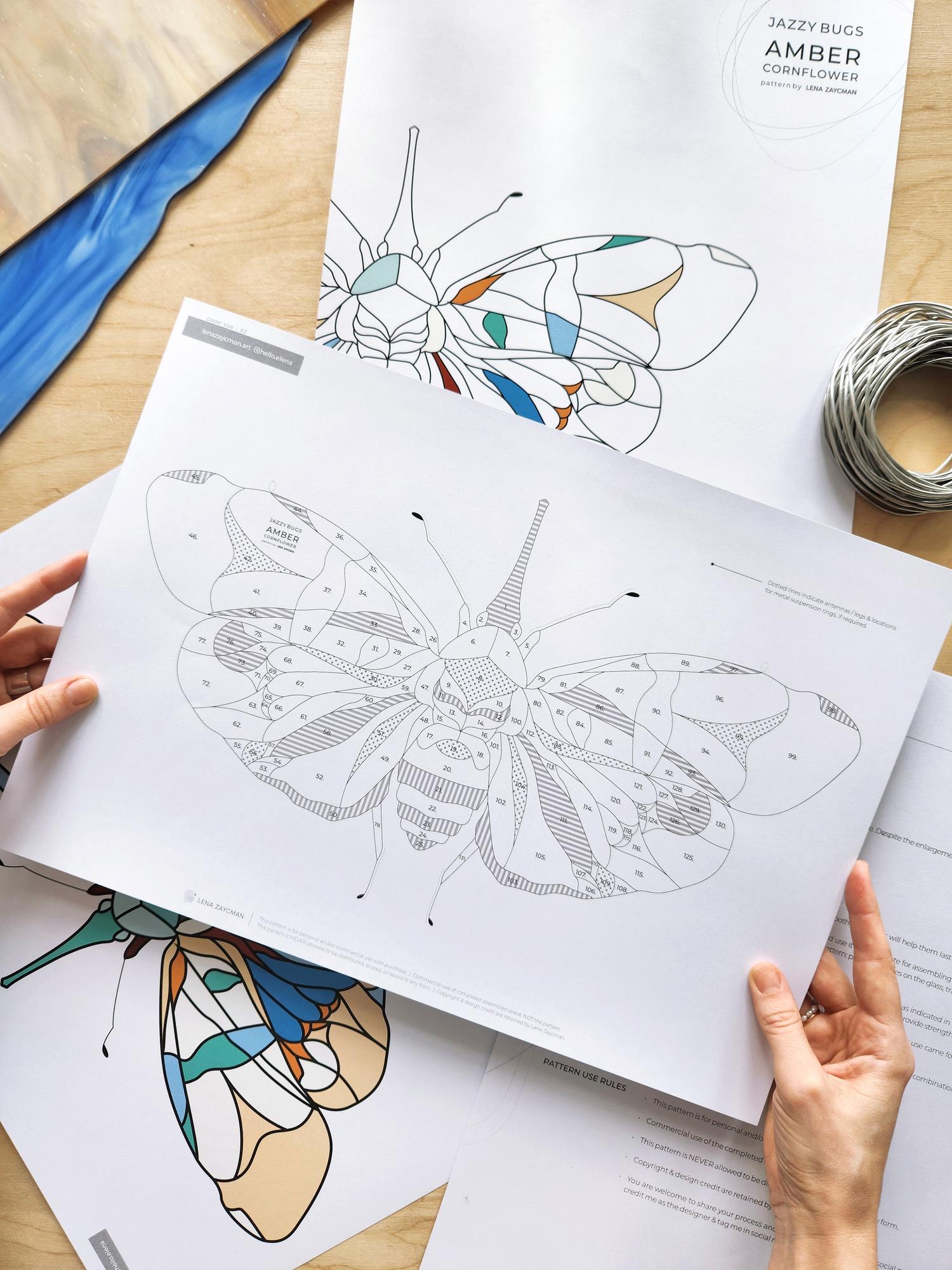 AMBER CORNFLOWER | Stained Glass Pattern