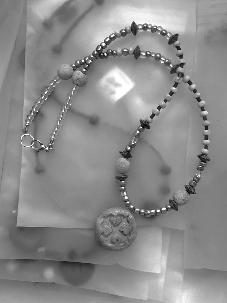 Бусы «Любовь К Солнцу» С Кулоном Крестовое