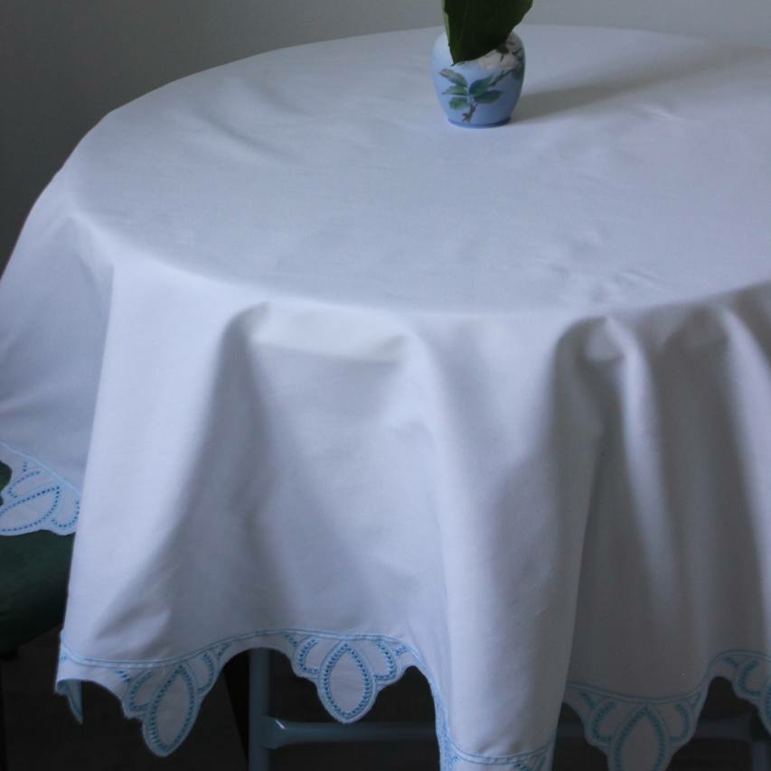 Круглая скатерть 150 см