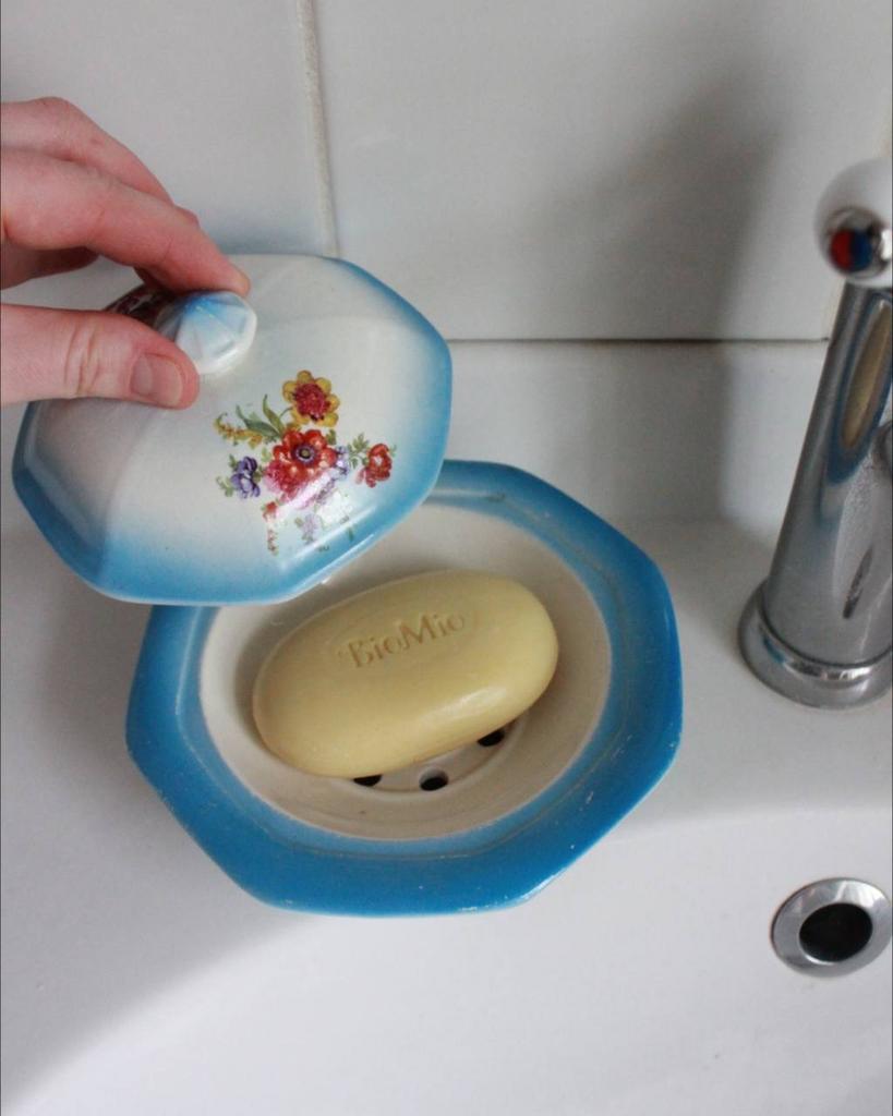 Мыльница Англия