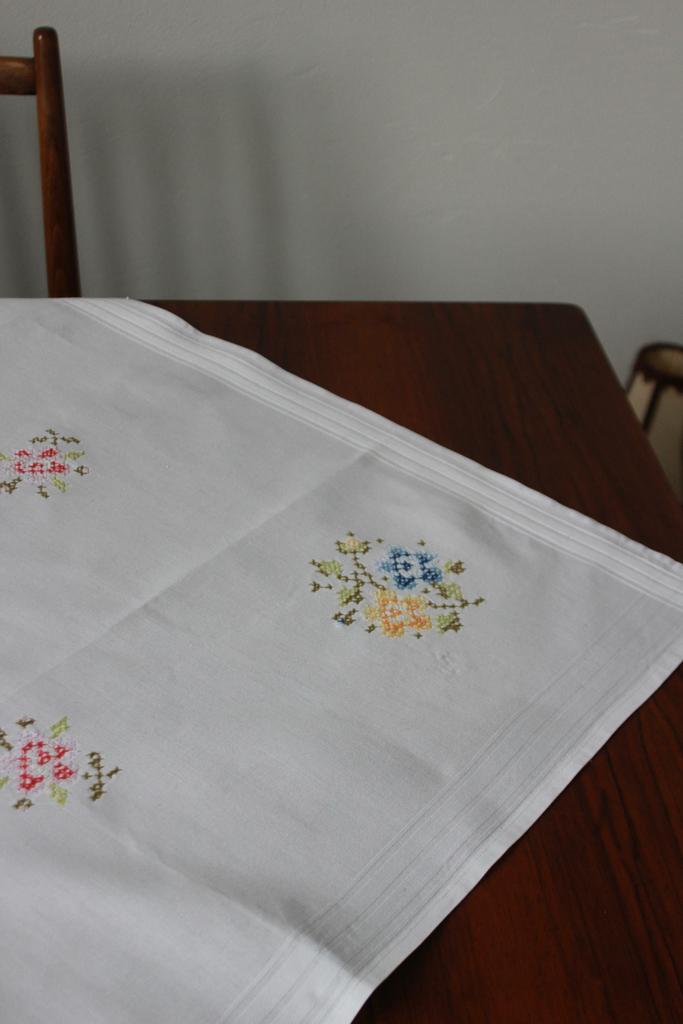 Скатерть на чайный стол