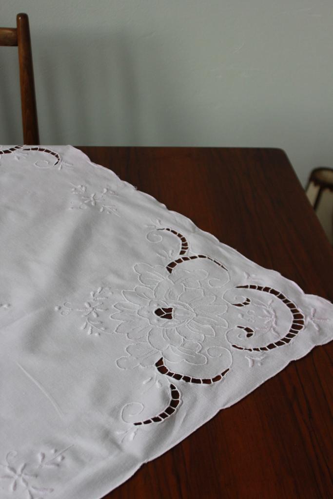 Скатерть на чайный стол