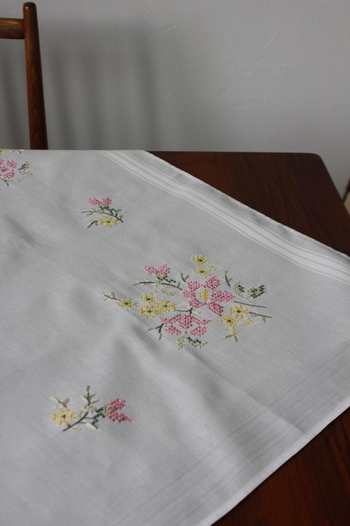 Скатерть на чайный стол