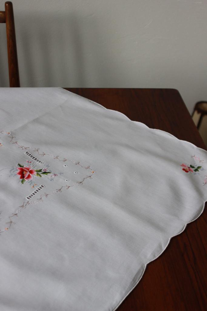 Скатерть на чайный стол