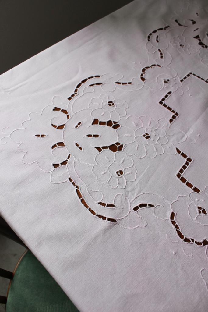 Скатерть ришелье 165*125 см