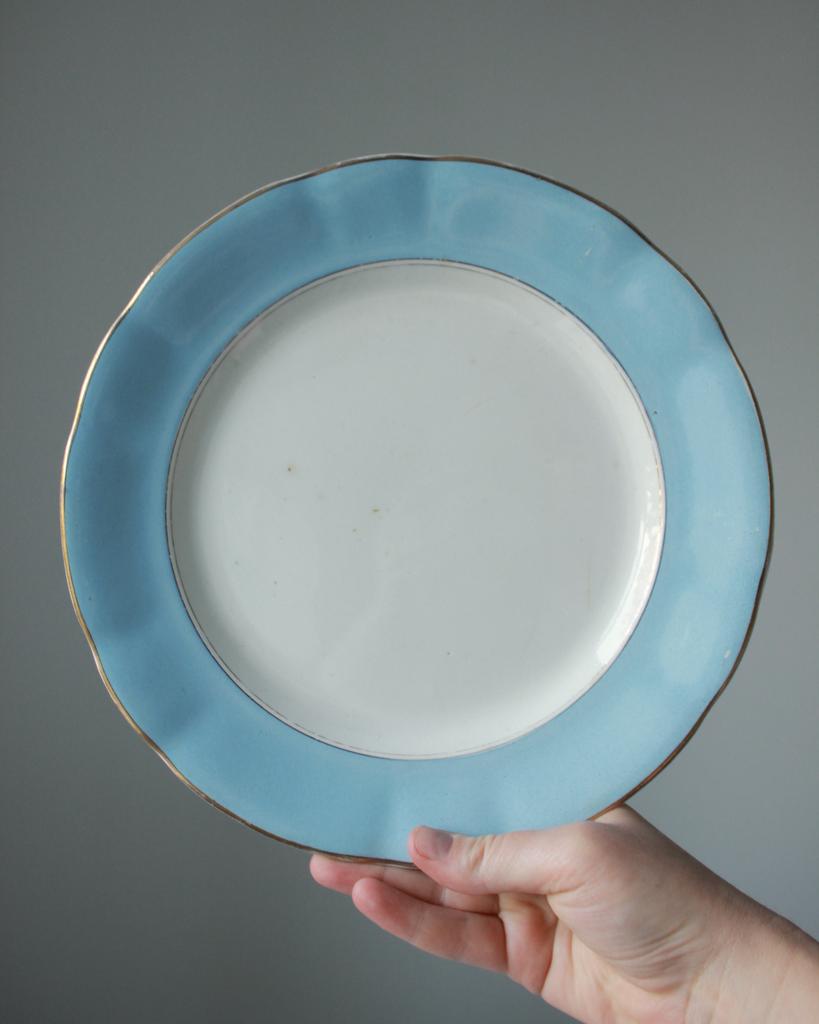 Тарелка 19 век