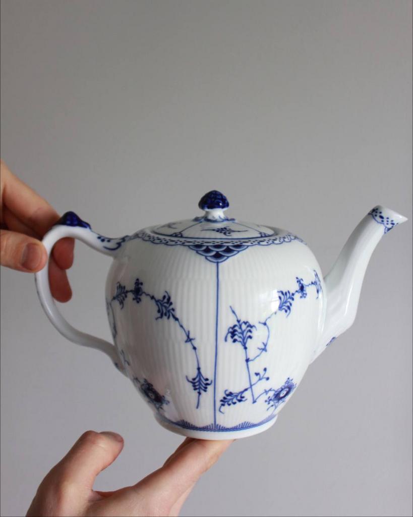 Чайник Royal Copenhagen