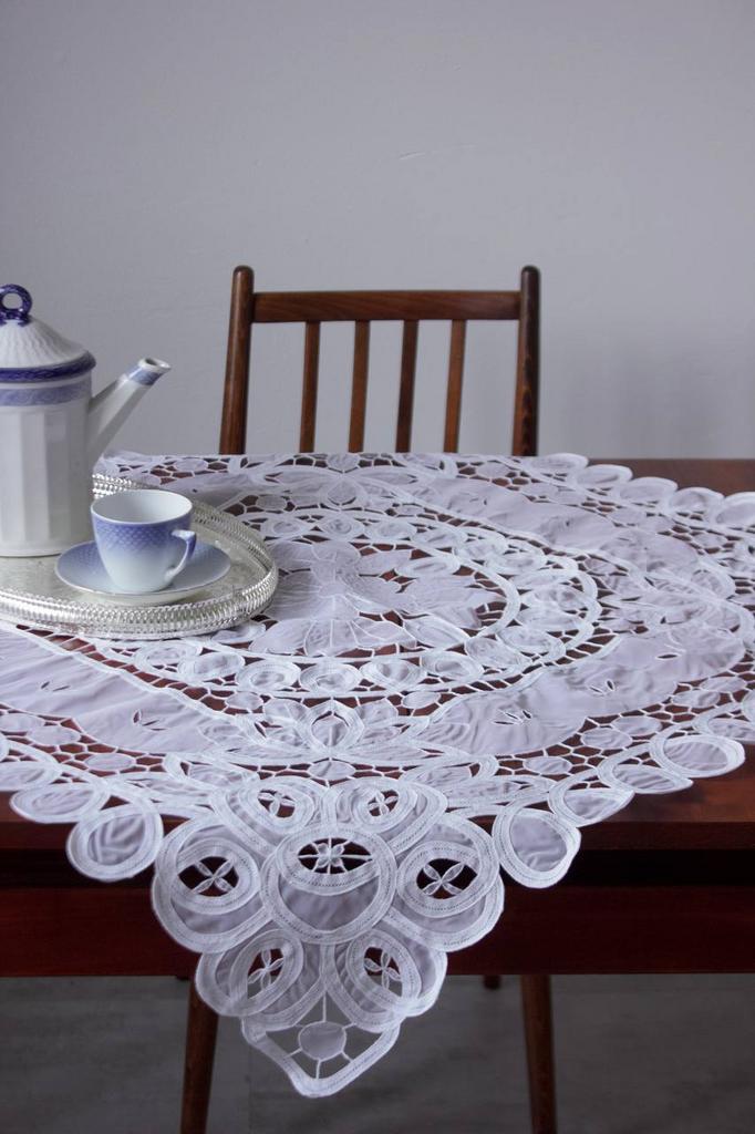 Скатерть на чайный стол