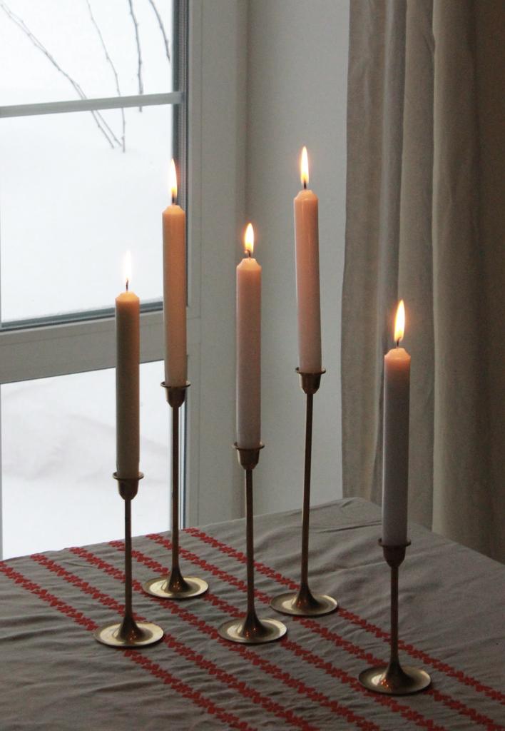 Набор латунных подсвечников