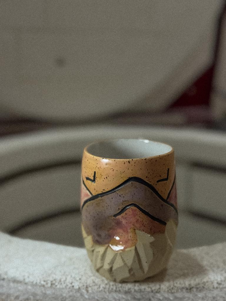 Стакан с вмятинами Фактурный