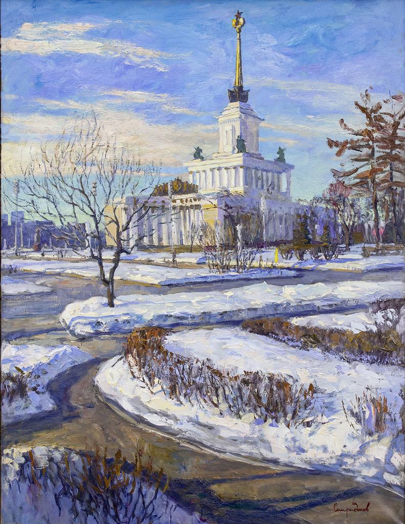 Весна на ВДНХ. Центральный павильон