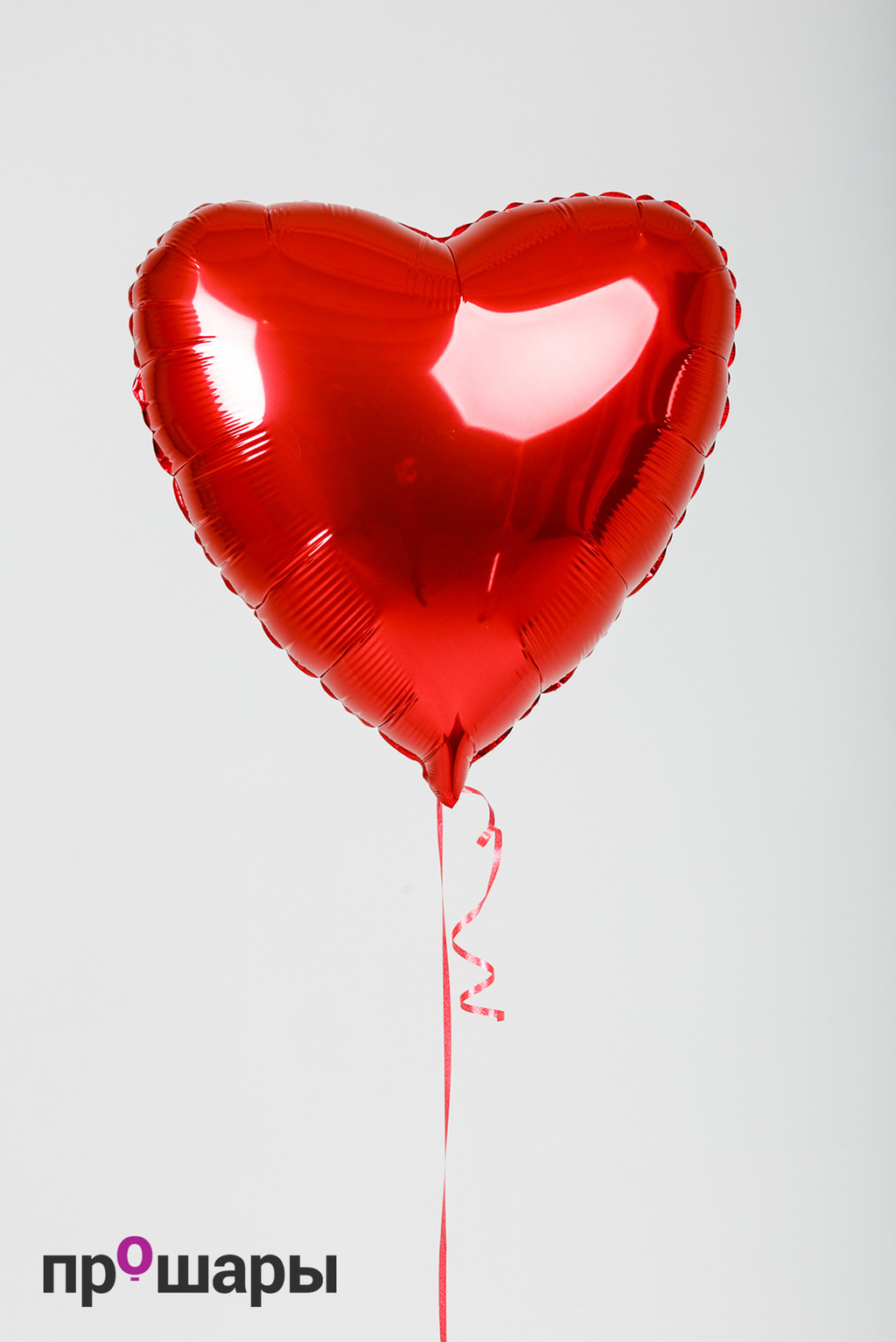 Фигура сердце красное