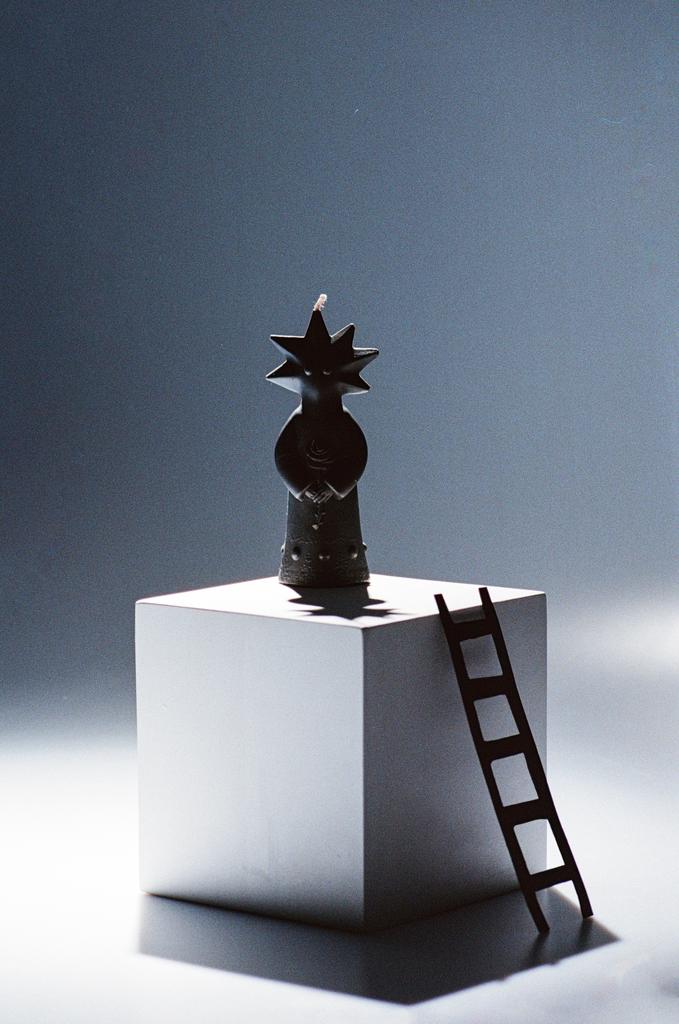 Свеча "Mr. Thorn" бесконечная ночь