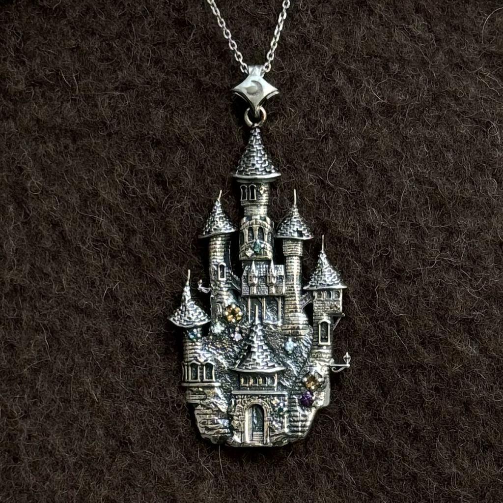 Подвеска Серебряный замок