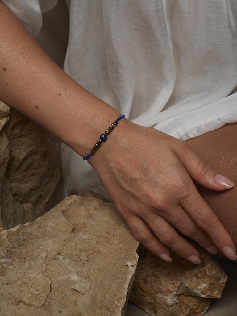 Браслет Ultra с лазуритом и золотым гематитом