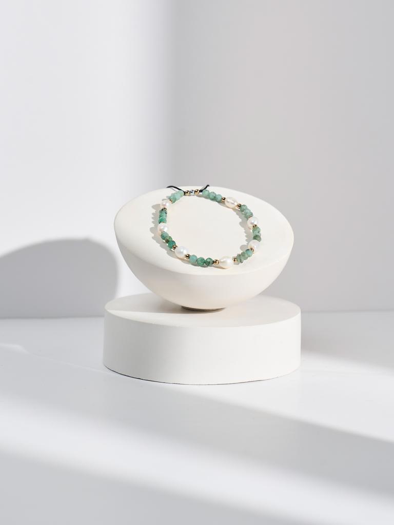 Браслет S360 с крупным изумрудом и жемчугом